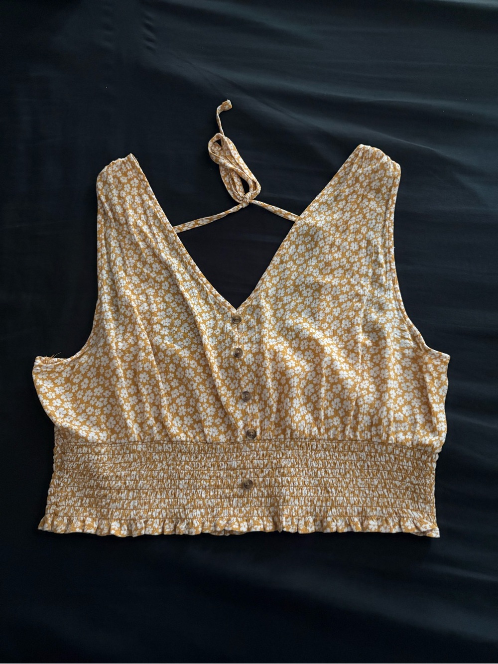 Women’s Floral Tie-Back Smocked Hem Tank Top  Crop Top - Mustard and white